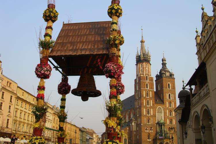 Radosnych Świąt Wielkanocnych. Radosnych Świąt Wielkanocnych.