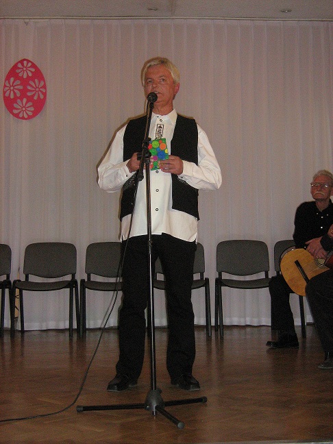 Wiersze o S�owiankach czyta autor - DK SM Kurdwan�w.