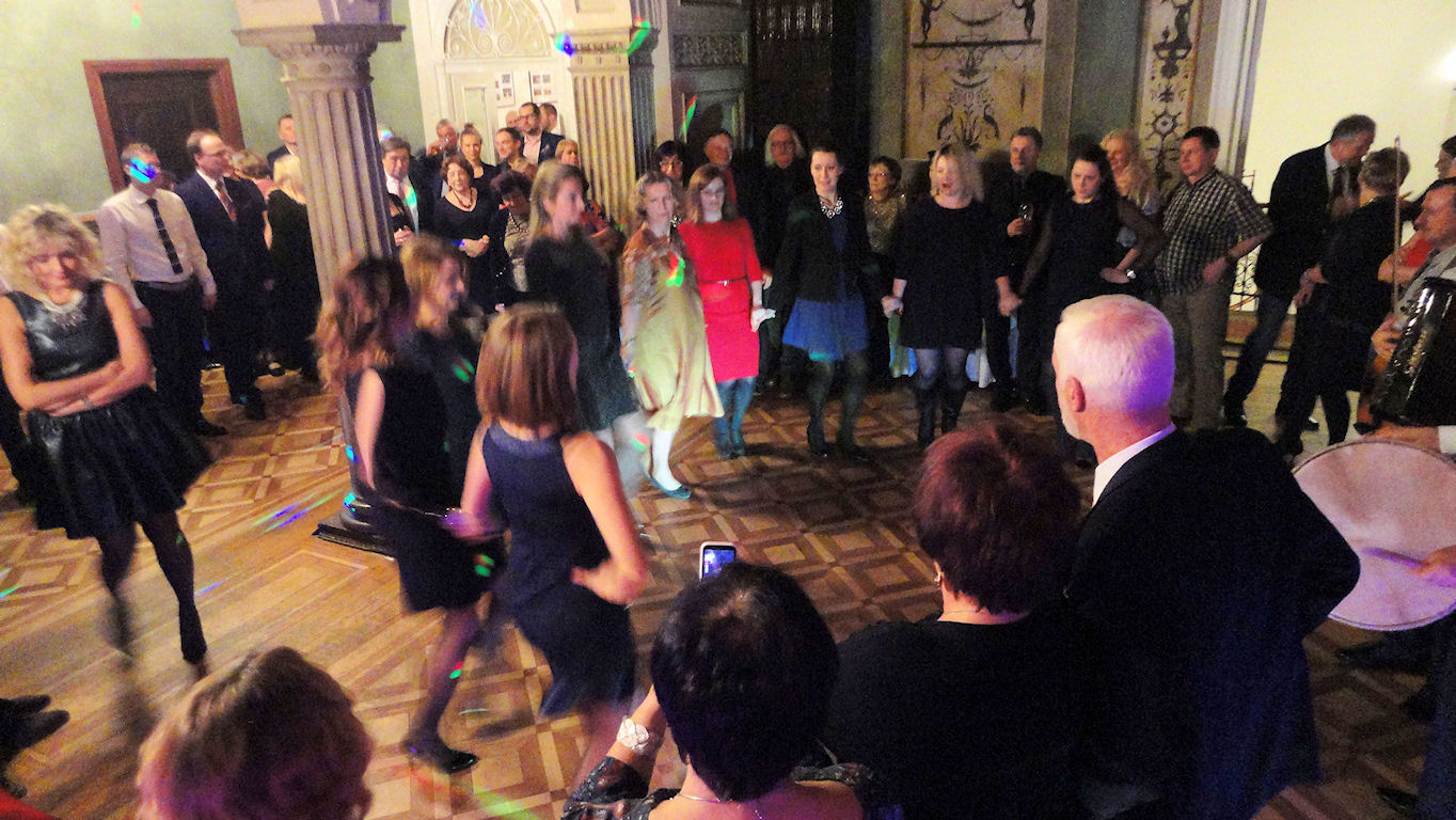 Dzia�o si� dzia�o, oj dzia�o (format II)