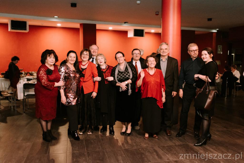 Bal SWiPS �ACZEK 15.020.2020